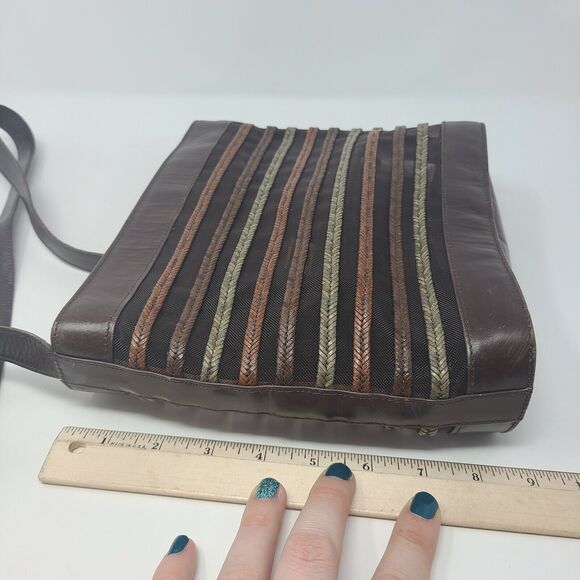 Vintage Stuart Weitzman Brown Tan Classy Designer Leather Purse 21" Drop Strap - Picture 11 of 12